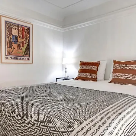 Hébergement de vacances Bairro Alto Town House Sleeps 14 With Air Con And Wifi *